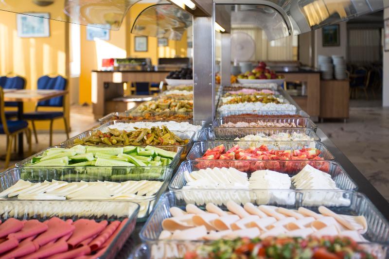 Tuntas Beach Hotel   All Inclusive