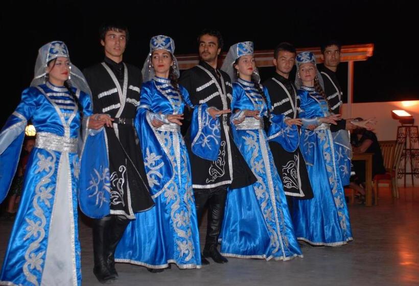 Tuntas Beach Hotel   All Inclusive