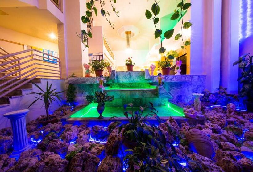 Tuntas Beach Hotel   All Inclusive