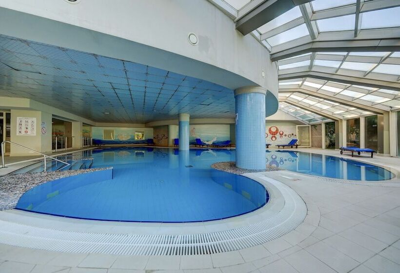 Yasmin Bodrum Resort