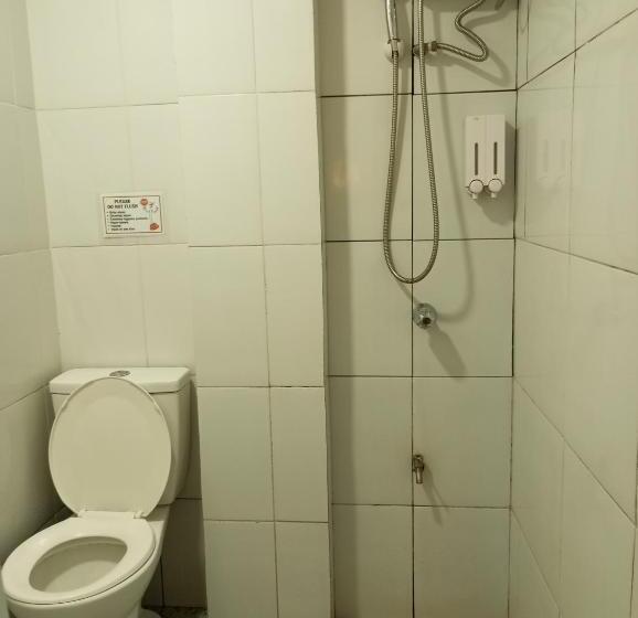 Airport Hostel Manila