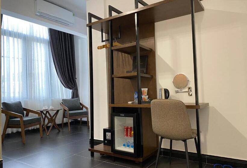 Highlight House Hotel & Coffee