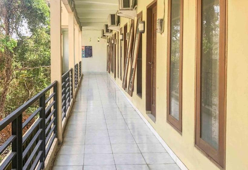 酒店 Anandianta Guesthouse Nusa Dua Redpartner