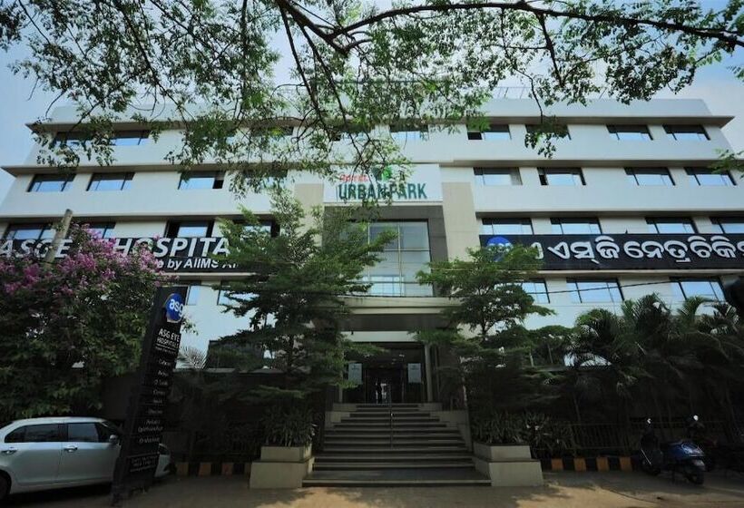 Отель Crystal Urban Park