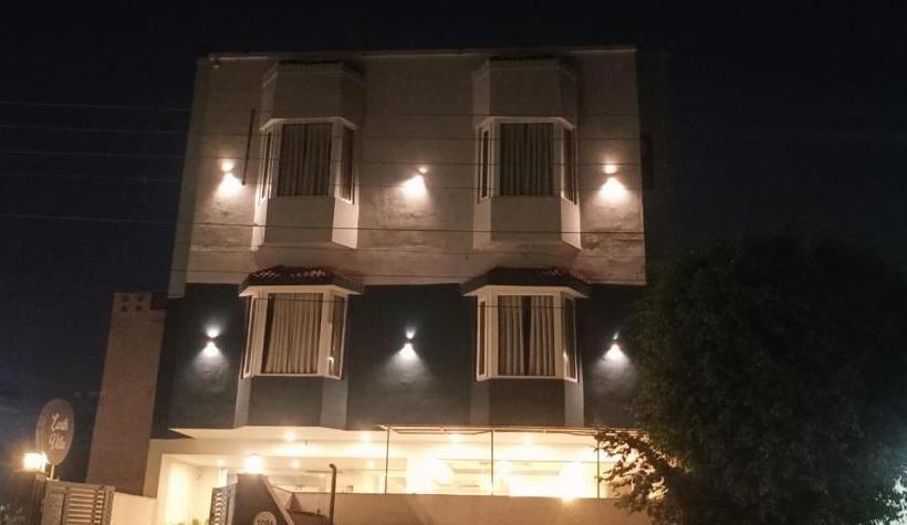 호텔 Itsy By Treebo Earth Villa