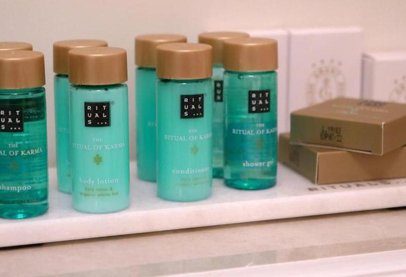 Отель Grant Boutique