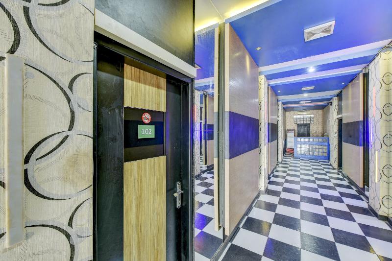 בית מלון כפרי Oyo 4010 Zaara Guest House Syariah