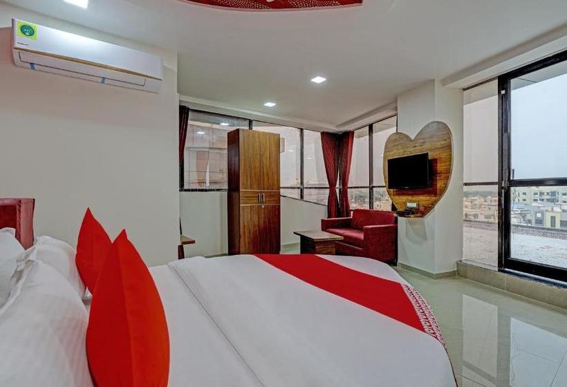 호텔 Oyo 75791  Shree Pashupati Inn