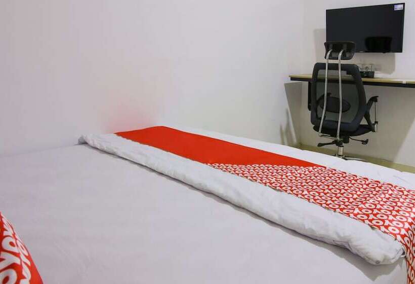 ホテル O Guest House Cahaya 7296