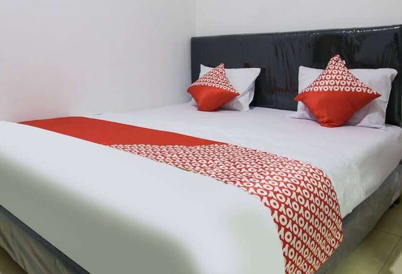 ホテル O Guest House Cahaya 7296