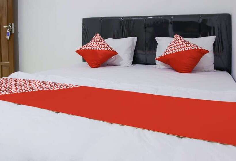 ホテル O Guest House Cahaya 7296