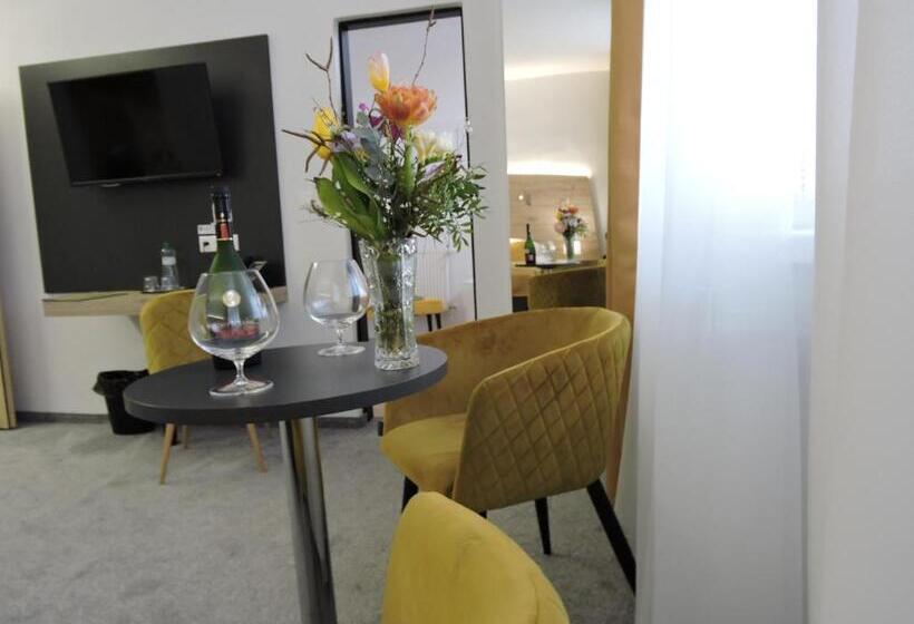 בית מלון כפרי Primma