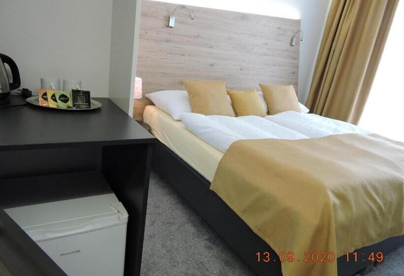 בית מלון כפרי Primma