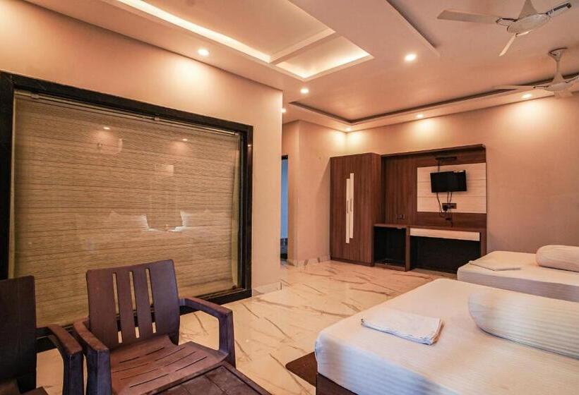 هتل Resort K Sea View