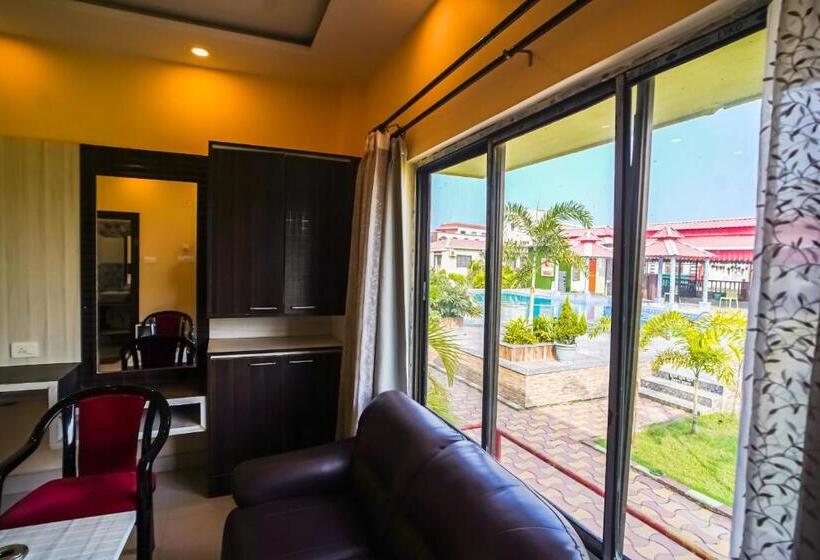 هتل Resort K Sea View