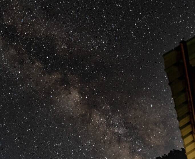 호텔 The Goat Village Escape