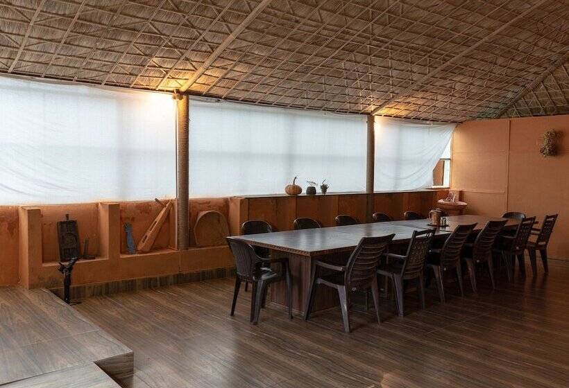 호텔 The Goat Village Escape