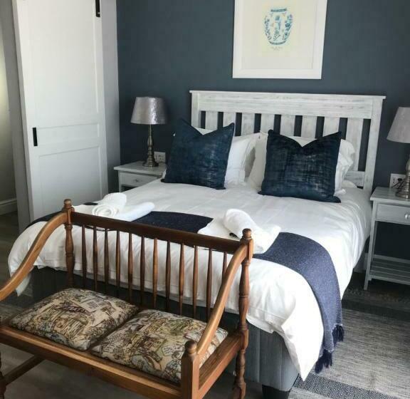 膳宿费 Chartwell House