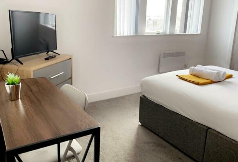 פנסיון Free Parking  Sandal Park View