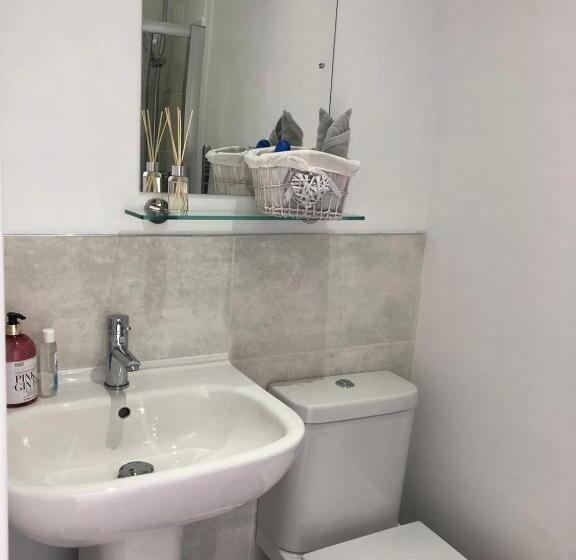 膳宿费 The Berwick Inn