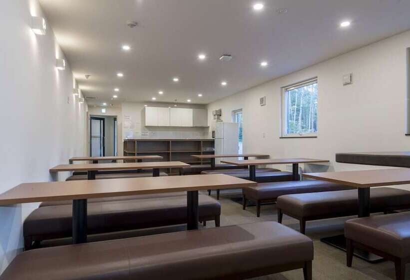 Общежитие Niseko Wow Lodge