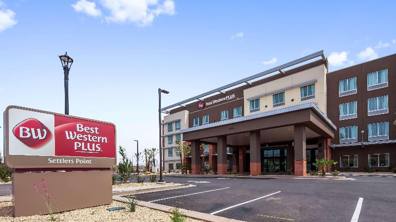 Отель Best Western Plus Settlers Point