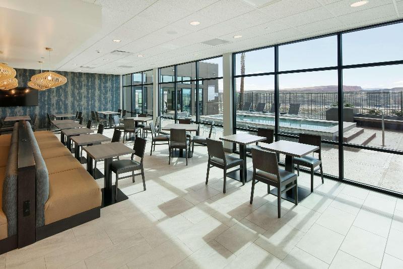 Отель Best Western Plus Settlers Point