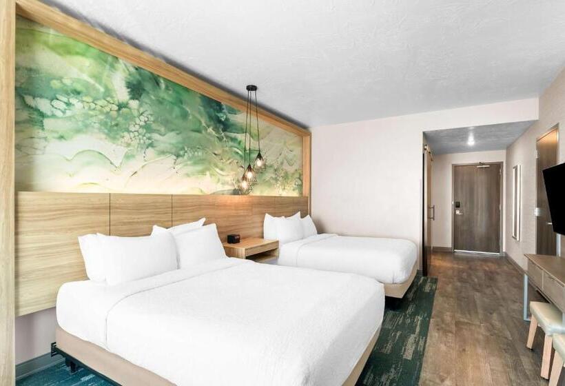 Отель Best Western Plus Settlers Point