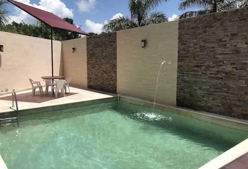 هتل Boutique La Toja Campeche