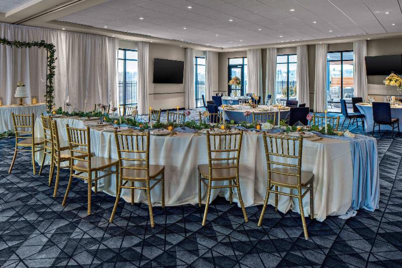 فندق Courtyard By Marriott Jefferson City