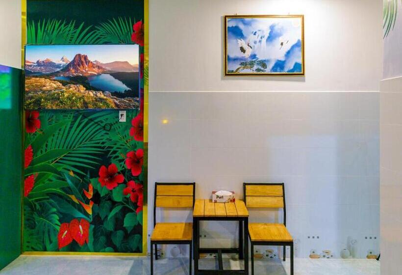 هتل کپسول Nhà Nghỉ K House