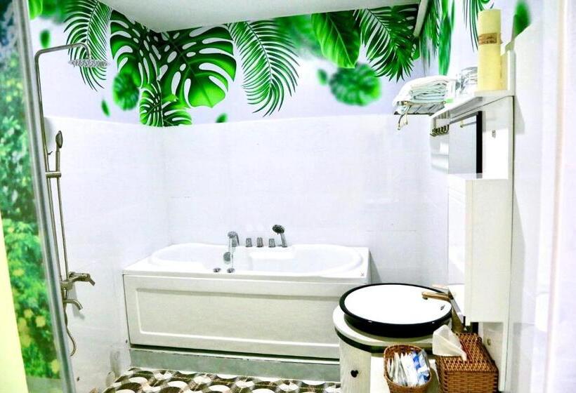 هتل کپسول Nhà Nghỉ K House