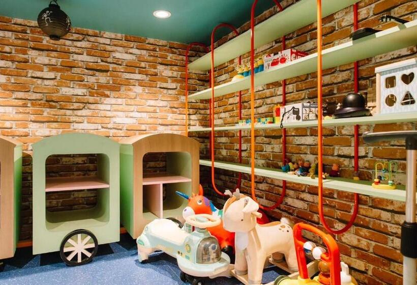 هتل D Lecia Ha Long