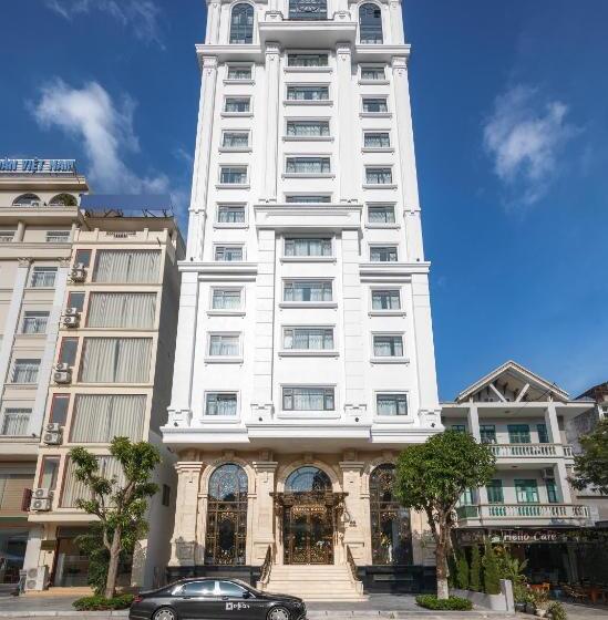 هتل D Lecia Ha Long