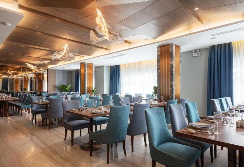 هتل D Lecia Ha Long