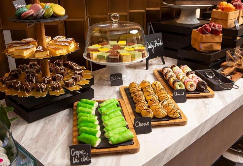 هتل D Lecia Ha Long