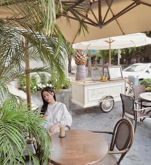 هتل D Lecia Ha Long