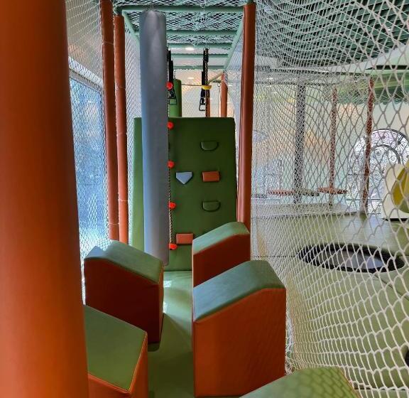 هتل D Lecia Ha Long