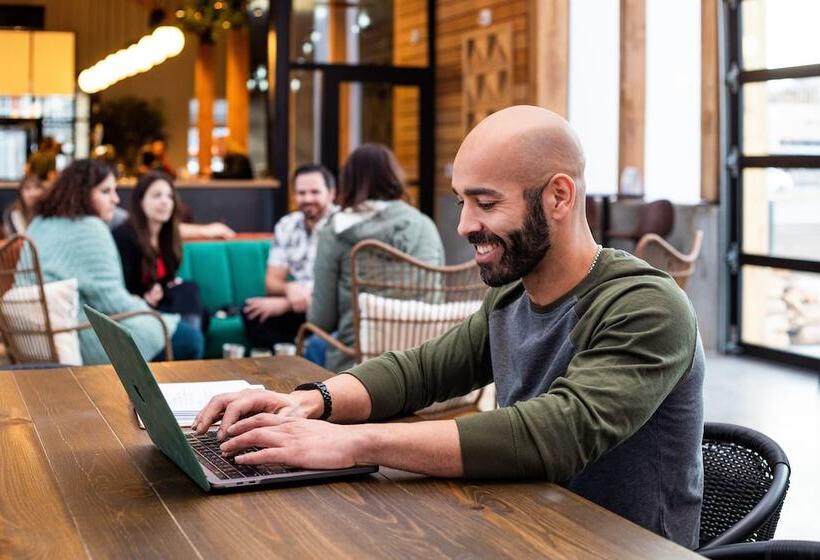 Отель Kinship Landing