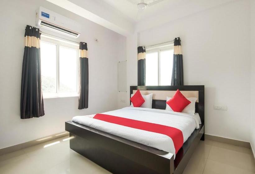 Отель Oyo 75496 New Srk Delights