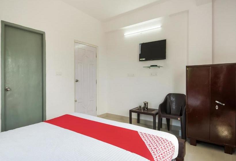 Отель Oyo 75496 New Srk Delights