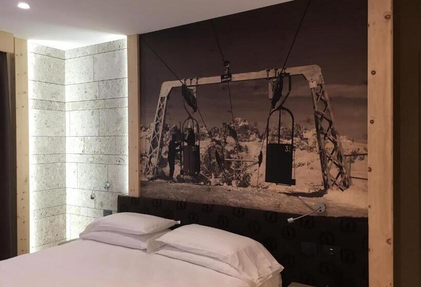 בית מלון כפרי Paganella Andalo