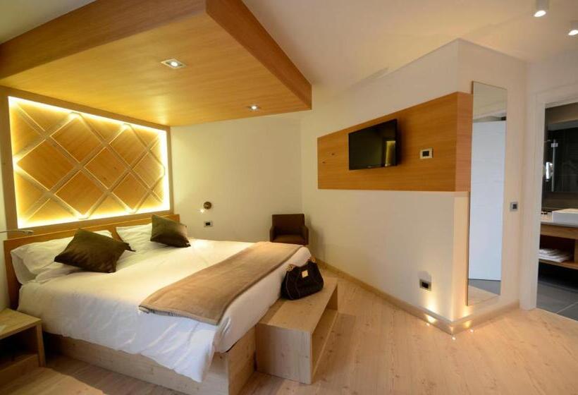 בית מלון כפרי Paganella Andalo