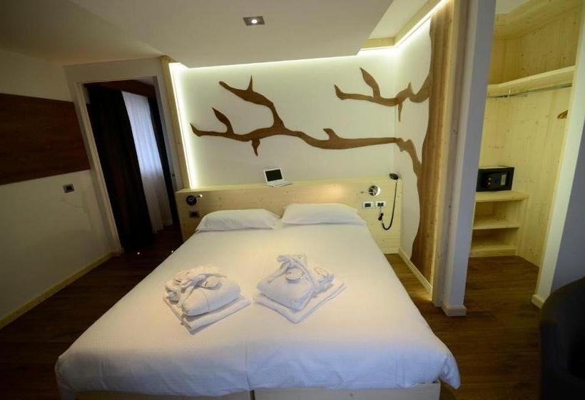 בית מלון כפרי Paganella Andalo