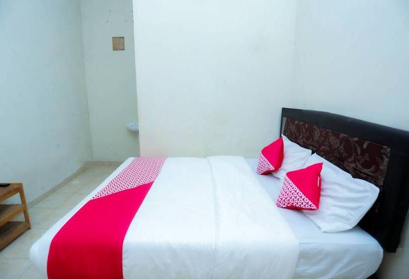 فندق Penginapan Mba Ros