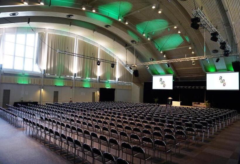 ホテル Runö Möten & Events