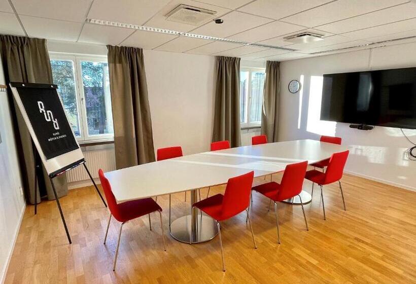 ホテル Runö Möten & Events