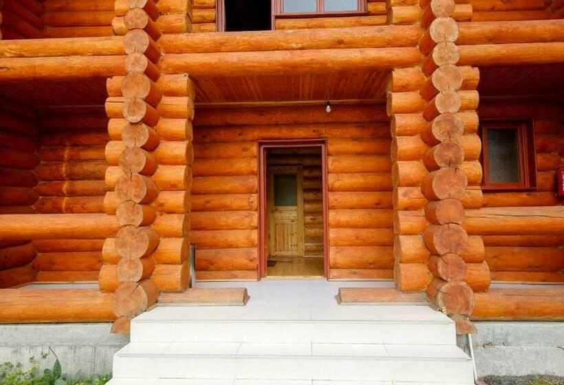 هتل Sviana Resort