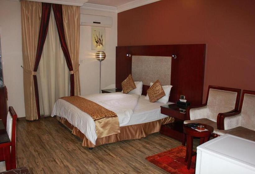 فندق نُزل تالا   Tala Nezel