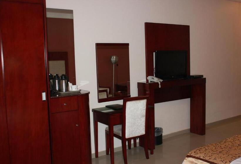 فندق نُزل تالا   Tala Nezel